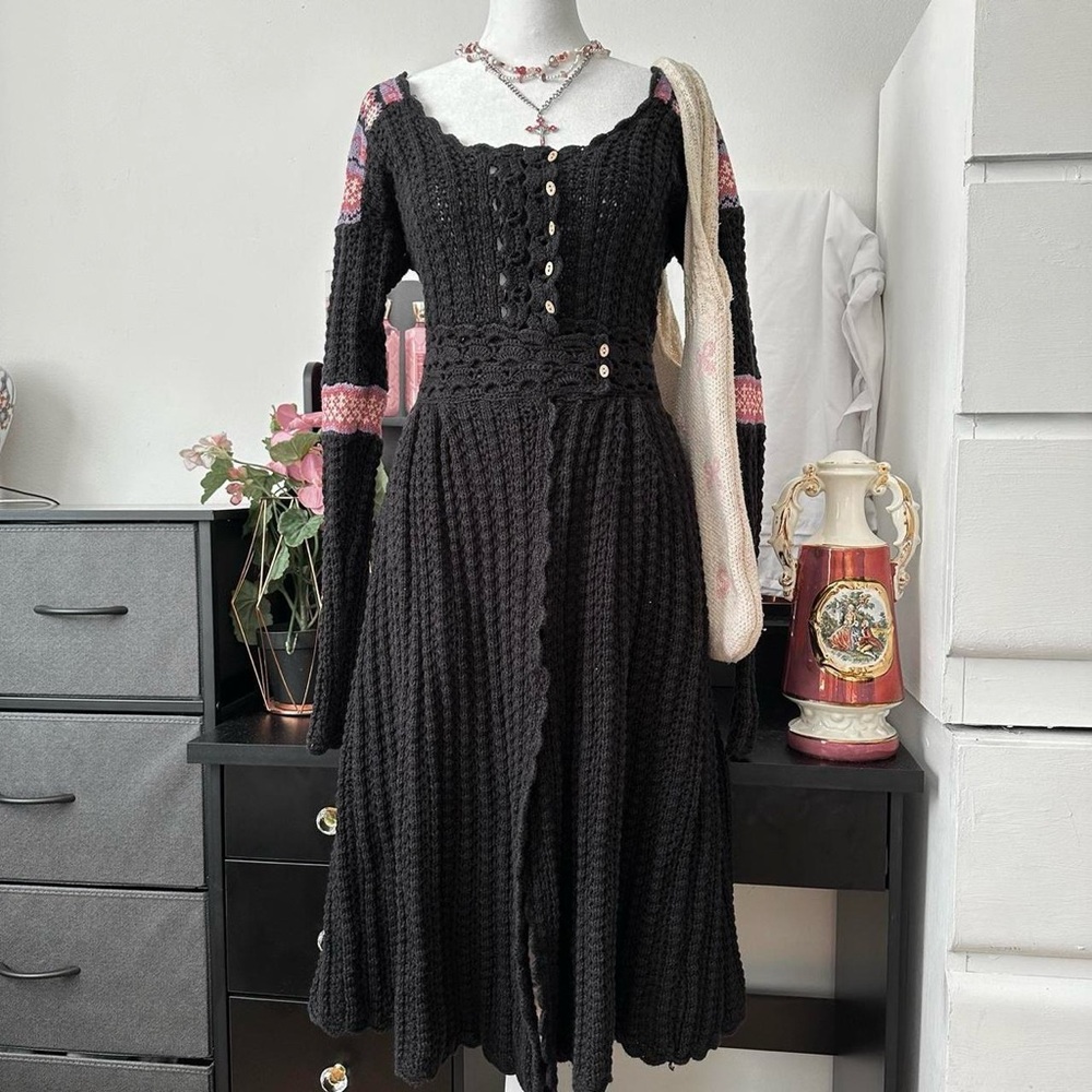 Y2K black cotton crochet knit sweater/dress w pops of intarsia by Betsey Johnson